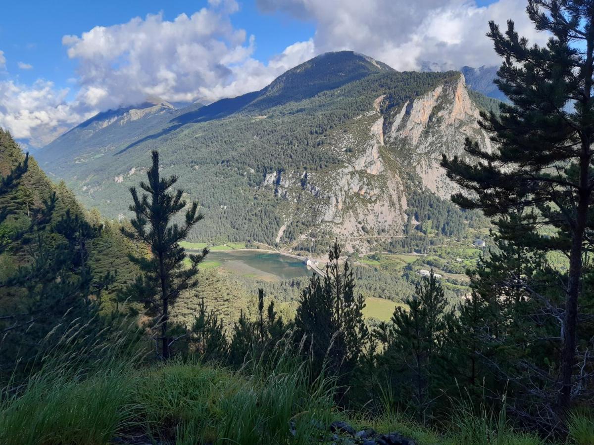 Apartamento En Pirineos Bielsa Luaran gambar